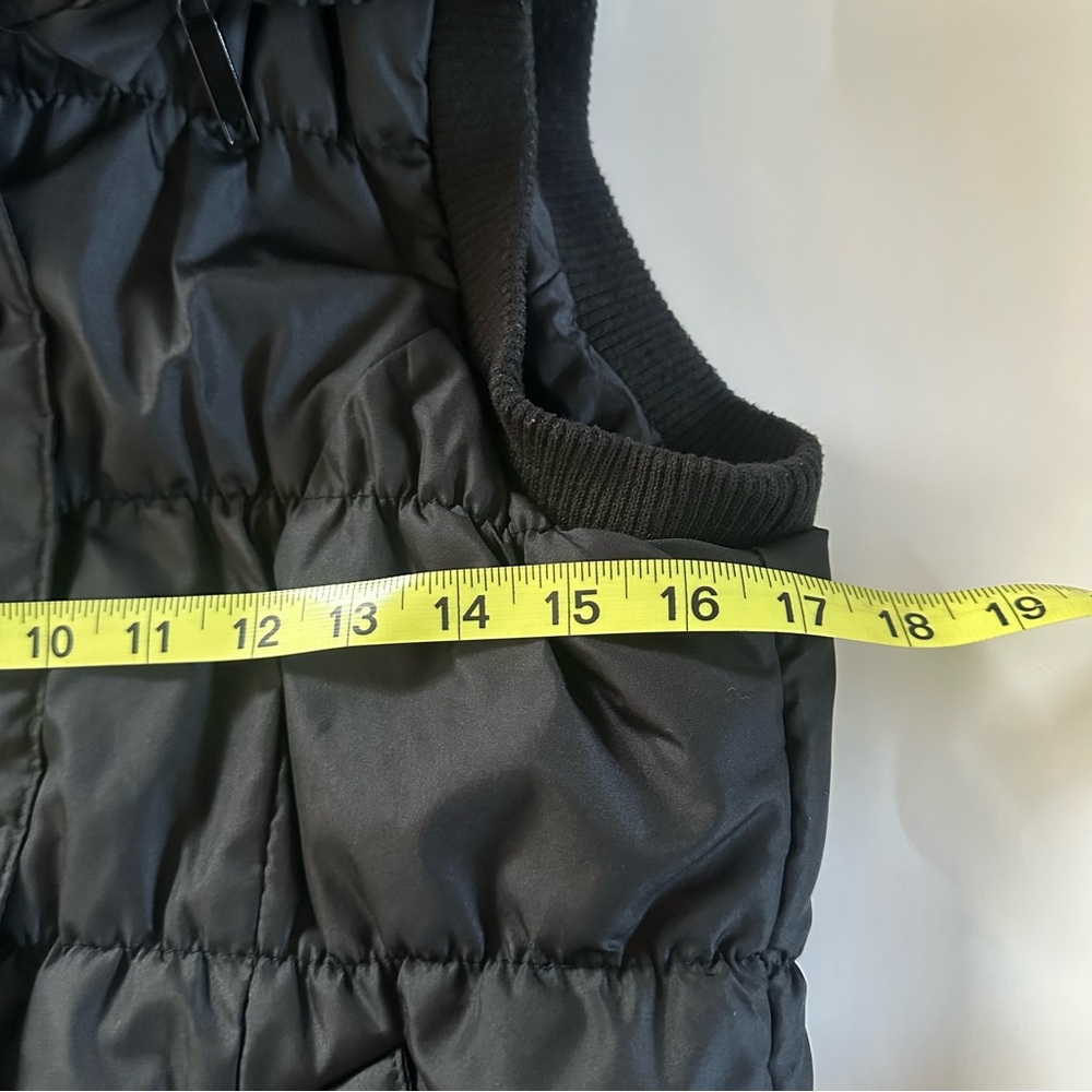 VTG Ashley Black Puffer Vest-Small-Faux Fur Hoodie-Streetwear Y2K Grunge - Picture 6 of 9